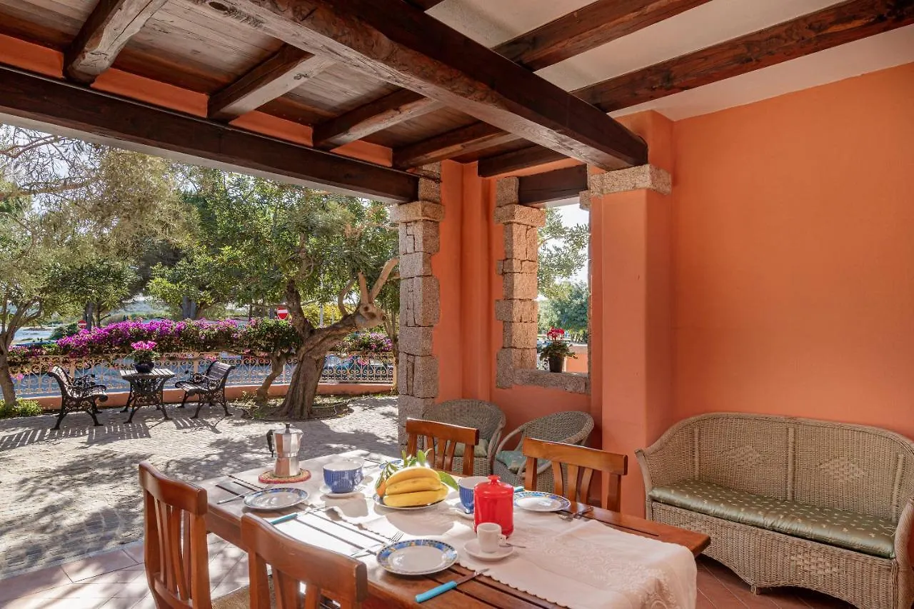 Porto San Paolo Apartments Italien