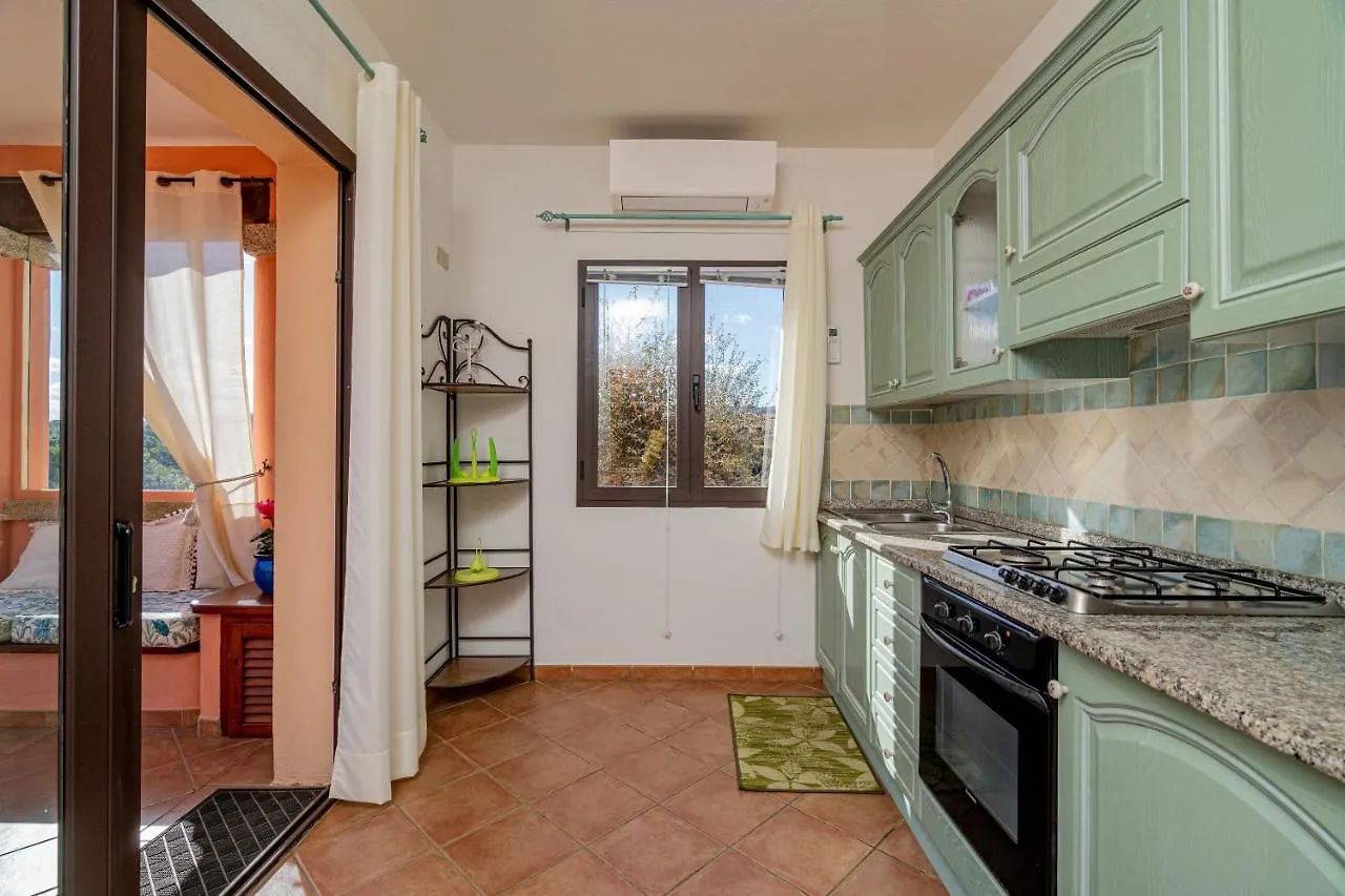 Porto San Paolo Apartments 意大利