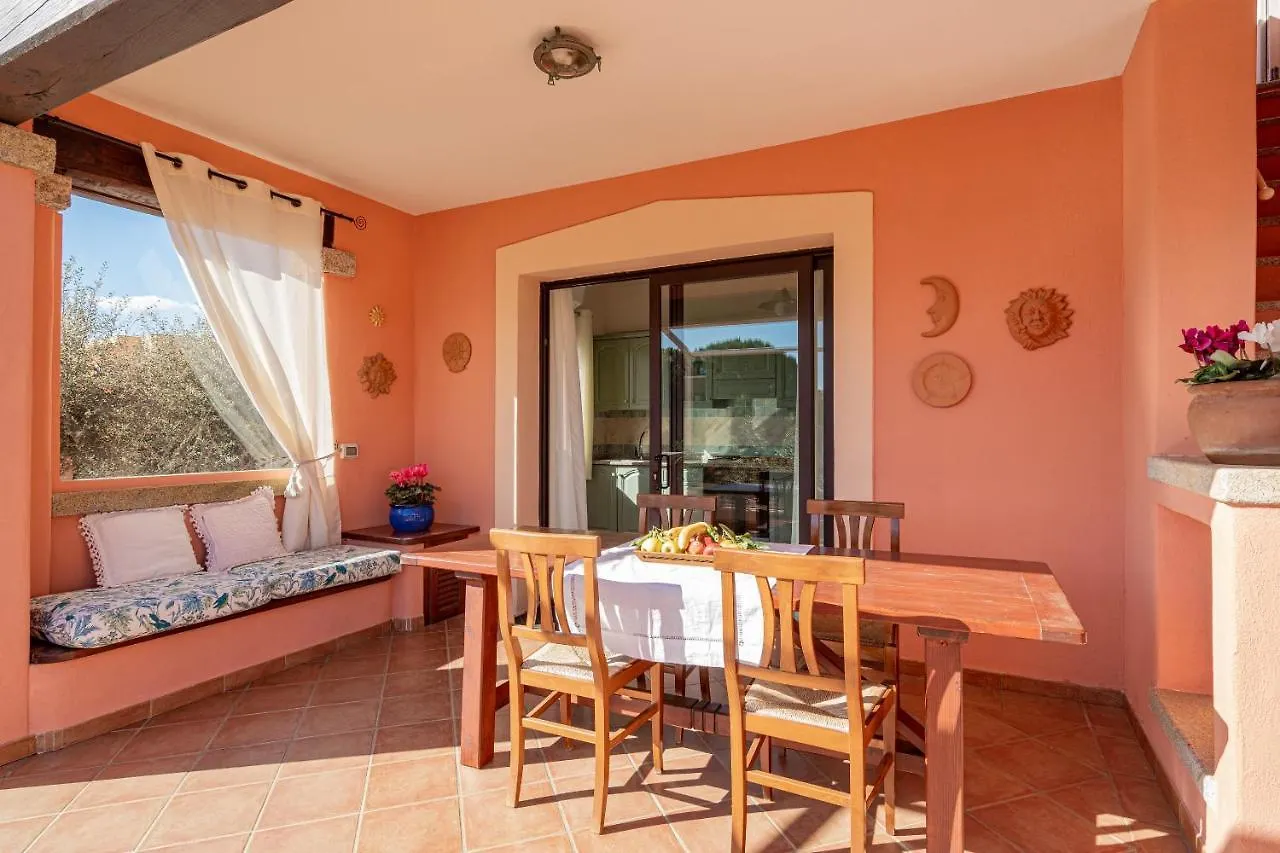 Porto San Paolo Apartments 0*, 波尔图圣保罗